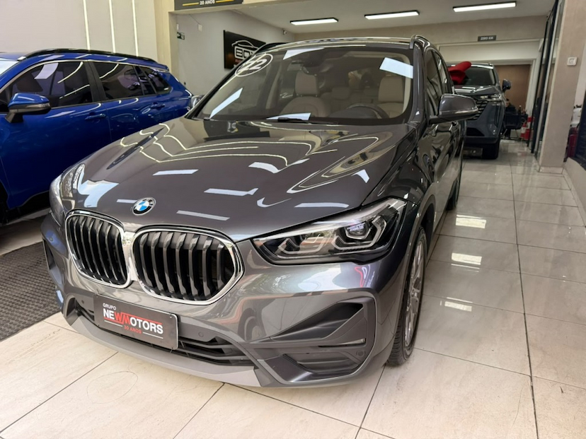 Foto do veículo BMW X1 2.0 16V TURBO ACTIVEFLEX SDRIVE20I GP 4P AUTOMÁTICO 2022 51.514 KM 170.777,00