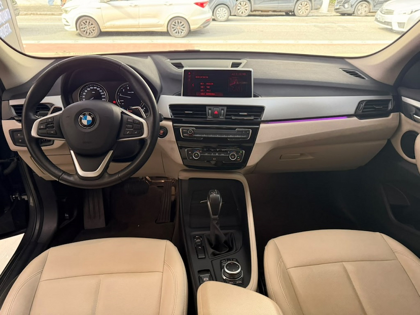 Foto do veículo BMW X1 2.0 16V TURBO ACTIVEFLEX SDRIVE20I GP 4P AUTOMÁTICO 2022 51.514 KM 170.777,00