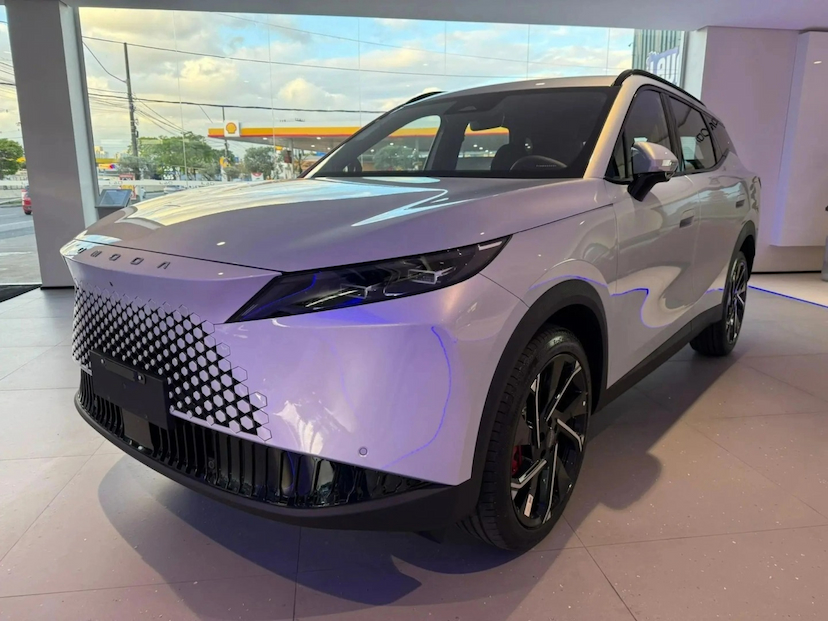Foto do veículo OMODA 7 1.5 TGDI PHEV LUXURY DHT 2026 0 KM 348.377,00