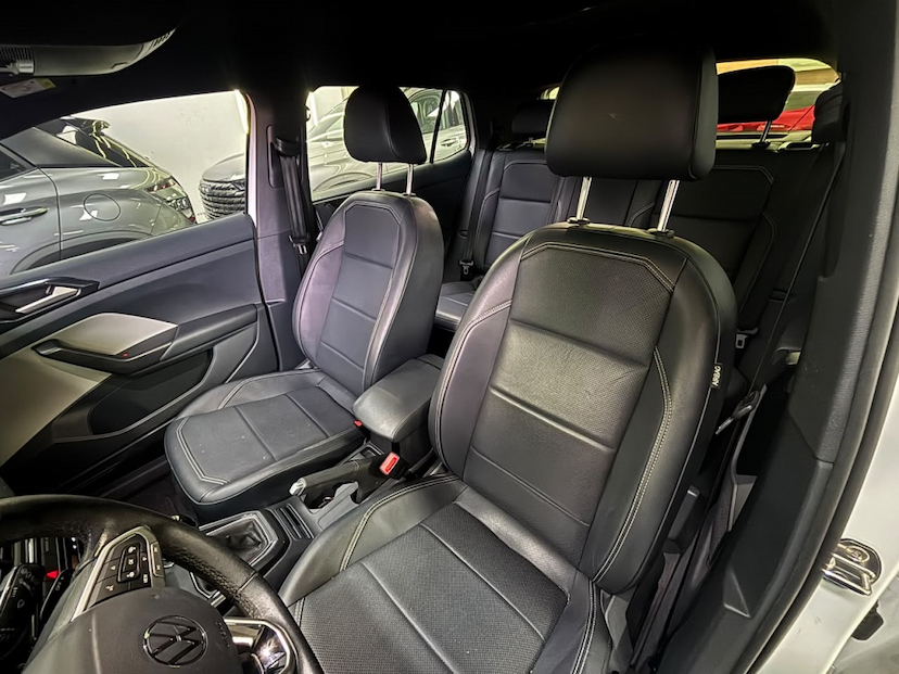 Foto do veículo VOLKSWAGEN T-CROSS 1.4 250 TSI TOTAL FLEX HIGHLINE AUTOMÁTICO 2022 26.130 KM 119.777,00