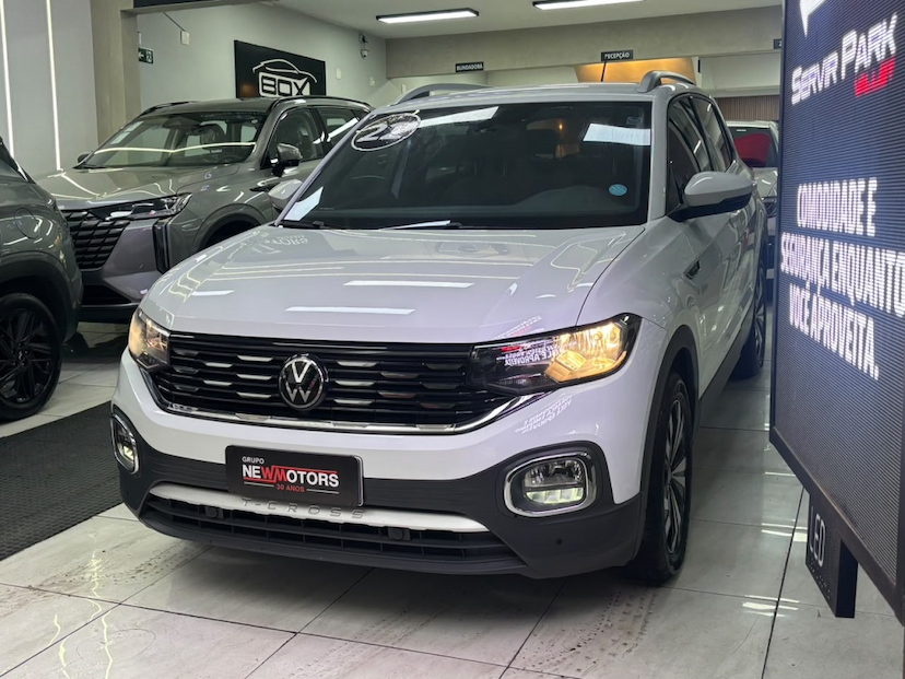 Foto do veículo VOLKSWAGEN T-CROSS 1.4 250 TSI TOTAL FLEX HIGHLINE AUTOMÁTICO 2022 26.130 KM 119.777,00