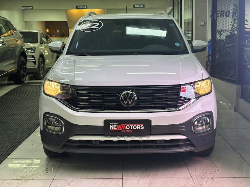 Foto do veículo VOLKSWAGEN T-CROSS 1.4 250 TSI TOTAL FLEX HIGHLINE AUTOMÁTICO 2022 26.130 KM 119.777,00