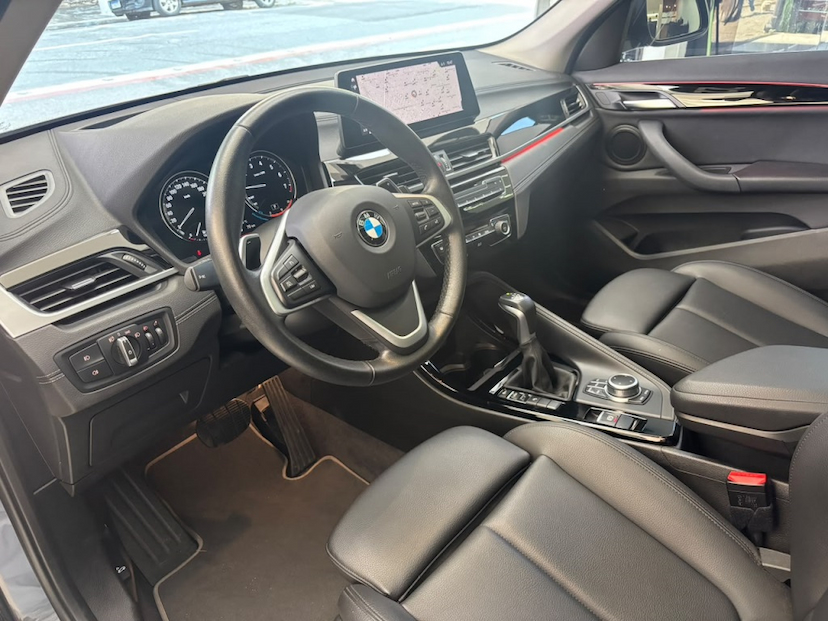 Foto do veículo BMW X1 2.0 16V TURBO ACTIVEFLEX SDRIVE20I X-LINE PLUS 4P AUTOMÁTICO 2022 43.465 KM 178.777,00