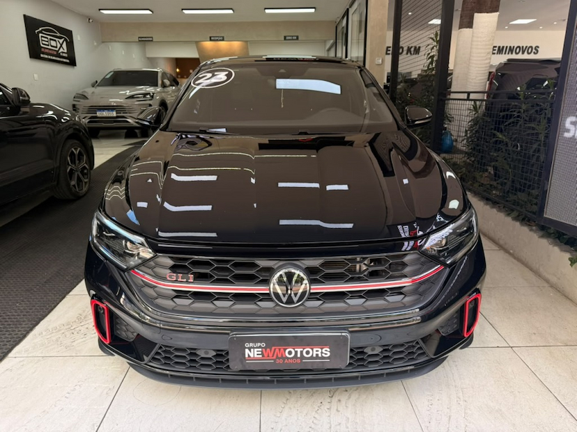 Foto do veículo VOLKSWAGEN JETTA 2.0 350 TSI GASOLINA GLI DSG 2023 40.285 KM 188.777,00