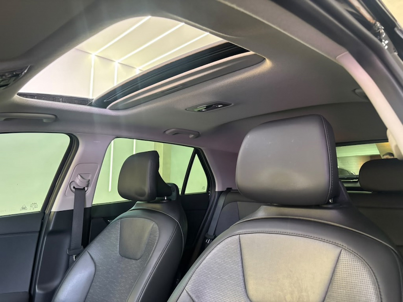 Foto do veículo KIA NIRO 1.6 GDI HEV SX PRESTIGE DCT 2024 48.097 KM 153.777,00
