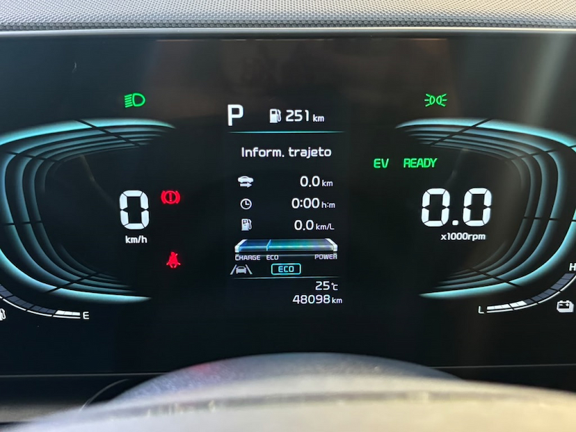 Foto do veículo KIA NIRO 1.6 GDI HEV SX PRESTIGE DCT 2024 48.097 KM 153.777,00