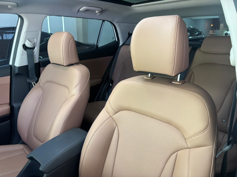 Foto do veículo HYUNDAI CRETA 1.0 TGDI FLEX PLATINUM AUTOMÁTICO 2027 219 KM 169.777,00