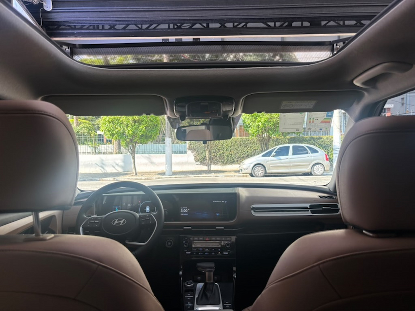 Foto do veículo HYUNDAI CRETA 1.0 TGDI FLEX PLATINUM AUTOMÁTICO 2027 219 KM 169.777,00