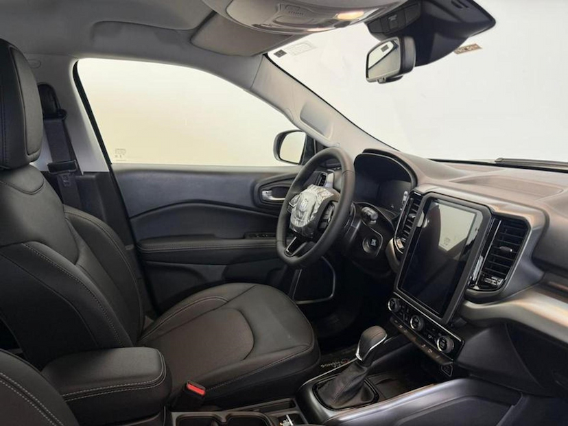 Foto do veículo FIAT TORO 2.2 TURBO DIESEL VOLCANO 4WD AT9 2026 0 KM 259.900,00