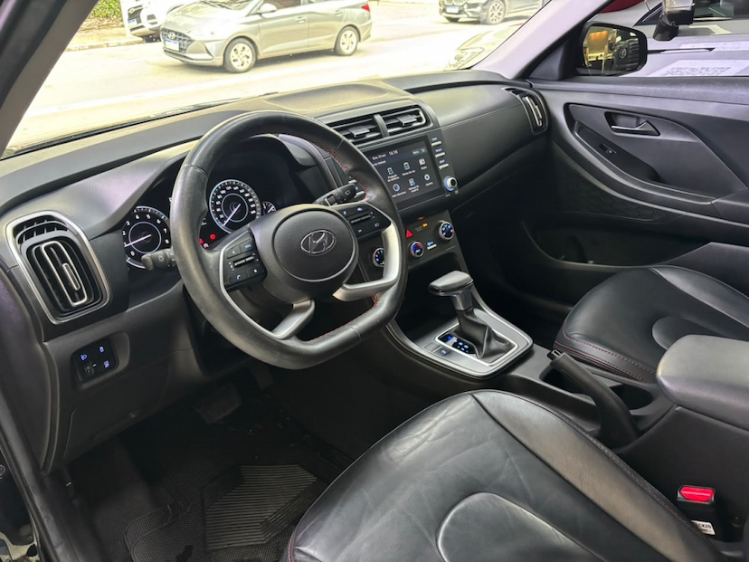 Foto do veículo HYUNDAI CRETA 1.0 TGDI FLEX COMFORT AUTOMÁTICO 2024 17.039 KM 118.777,00