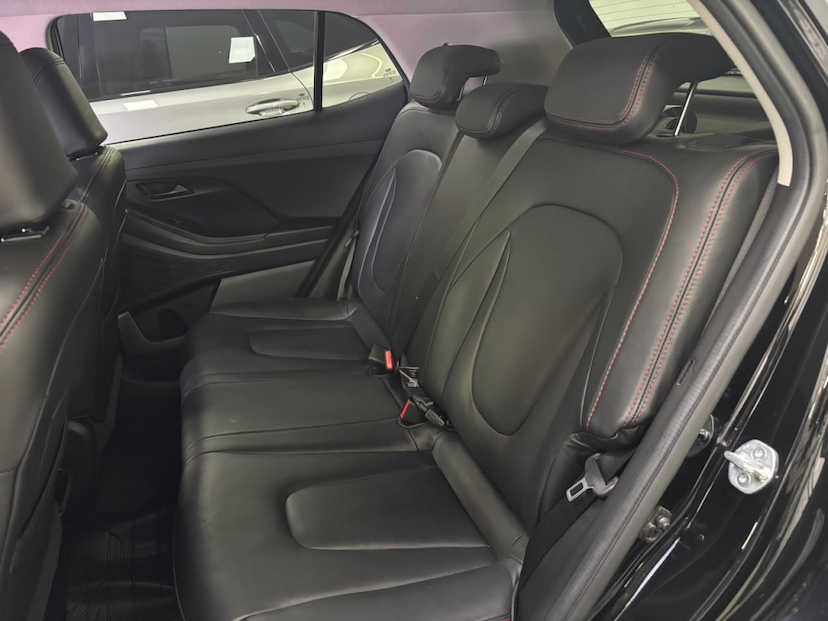 Foto do veículo HYUNDAI CRETA 1.0 TGDI FLEX COMFORT AUTOMÁTICO 2024 17.039 KM 118.777,00