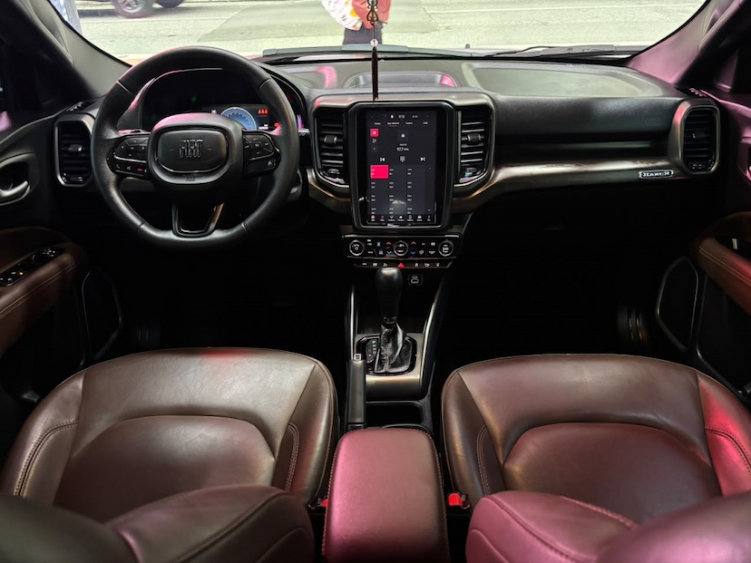 Foto do veículo FIAT TORO 2.0 16V TURBO DIESEL RANCH 4WD AT9 2024 40.708 KM 147.770,00