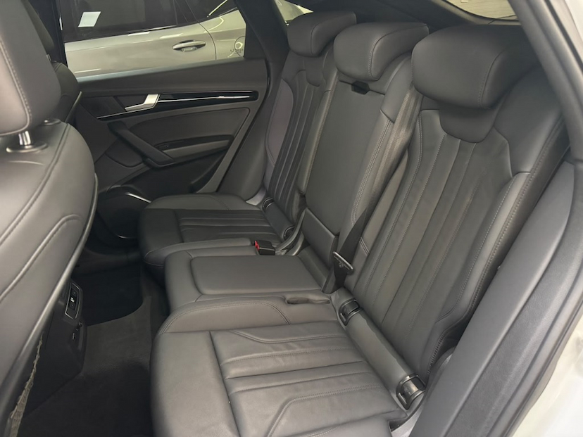 Foto do veículo AUDI Q5 2.0 55 TFSIE PHEV PERFORMANCE BLACK QUATTRO S TRONIC 2023 74.000 KM 269.777,00