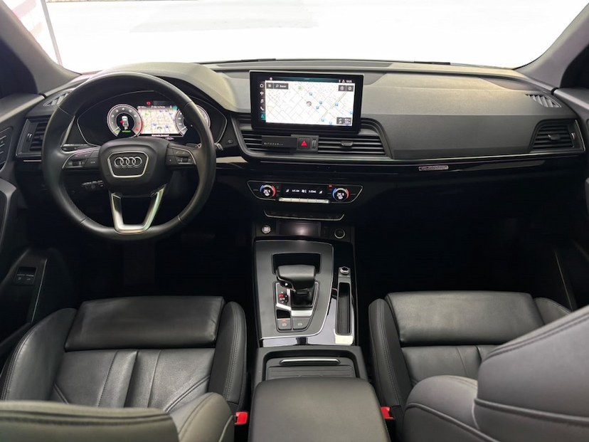 Foto do veículo AUDI Q5 2.0 55 TFSIE PHEV PERFORMANCE BLACK QUATTRO S TRONIC 2023 74.000 KM 269.777,00