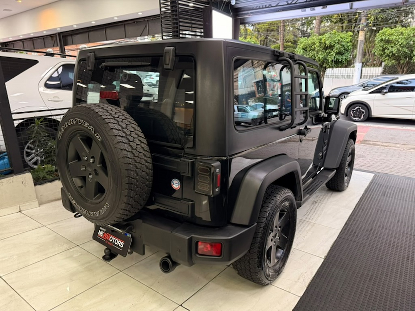Foto do veículo JEEP WRANGLER 3.6 SPORT 4X4 V6 24V GASOLINA 2P AUTOMÁTICO 2012 87.000 KM 209.777,00