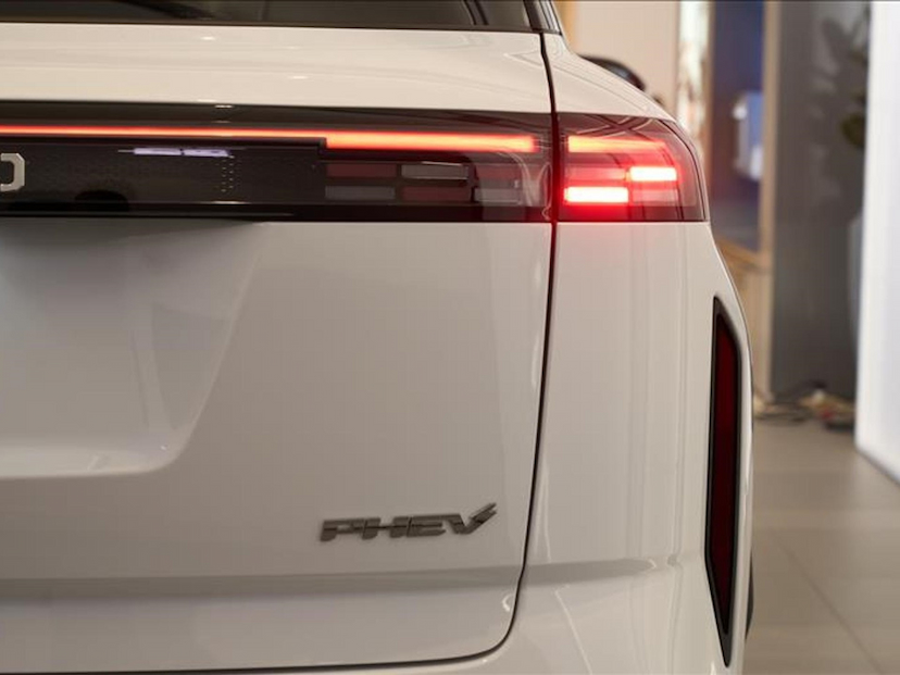 Foto do veículo JAECOO 7 1.5 TGDI PHEV LUXURY DHT 2027 0 KM 217.790,00