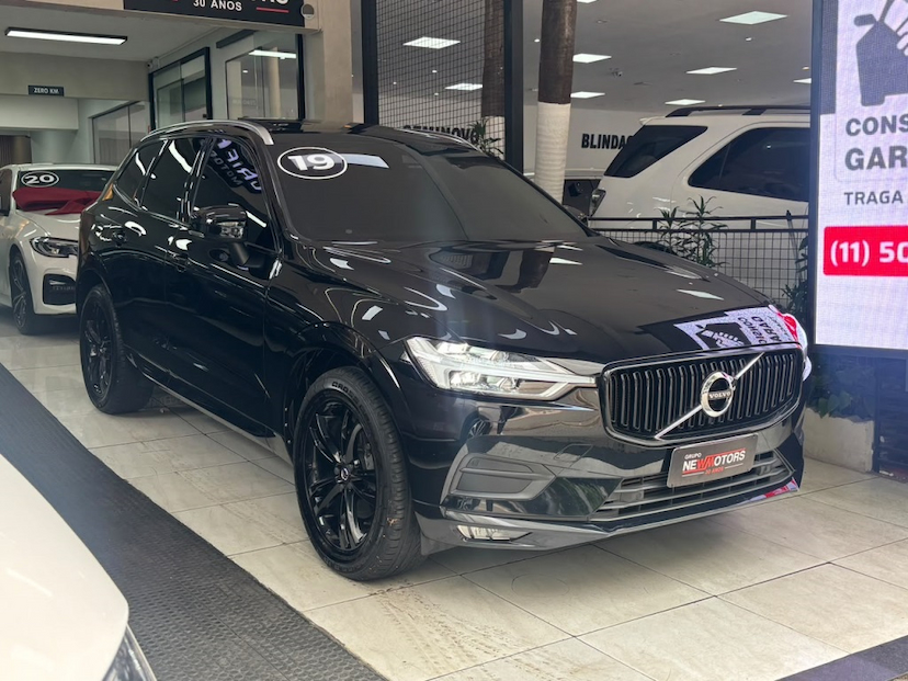 Foto do veículo VOLVO XC60 2.0 T5 GASOLINA MOMENTUM AWD GEARTRONIC 2019 89.402 KM 143.777,00
