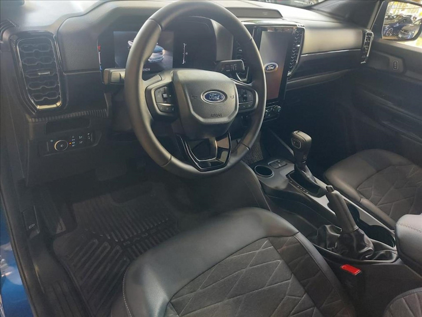 Foto do veículo FORD RANGER 2.0 TURBO DIESEL CD BLACK 4X2 AUTOMÁTICO 2027 0 KM 219.900,00