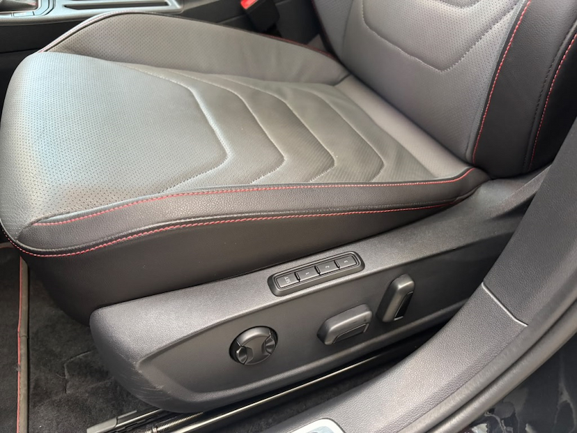 Foto do veículo VOLKSWAGEN JETTA 2.0 350 TSI GASOLINA GLI DSG 2026 17.588 KM 225.777,00