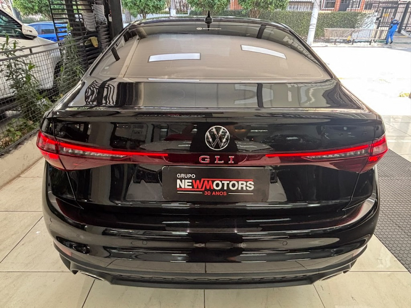 Foto do veículo VOLKSWAGEN JETTA 2.0 350 TSI GASOLINA GLI DSG 2026 17.588 KM 225.777,00