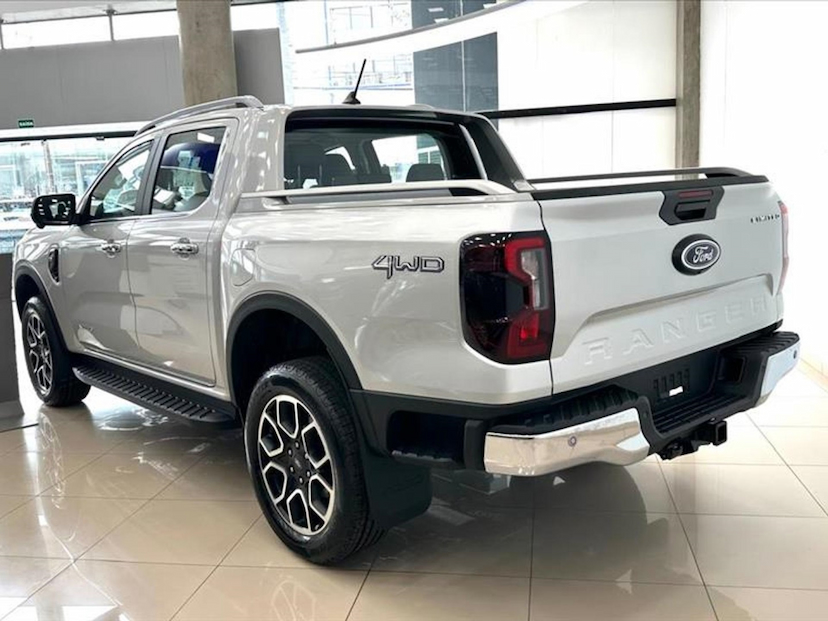 Foto do veículo FORD RANGER 3.0 V6 TURBO DIESEL CD LIMITED 4X4 AUTOMÁTICO 2027 0 KM 343.800,00