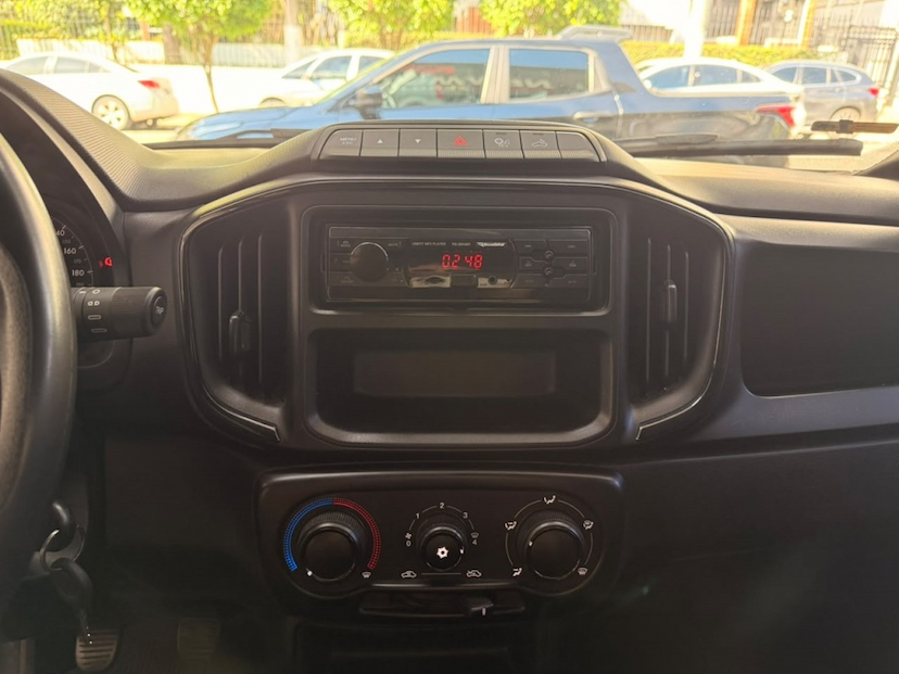 Foto do veículo FIAT STRADA 1.4 FIRE FLEX ENDURANCE CS MANUAL 2022 129.300 KM 69.777,00