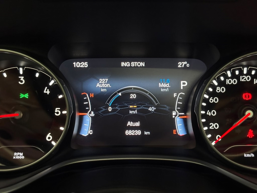 Foto do veículo JEEP COMPASS 2.0 16V DIESEL LIMITED 4X4 AUTOMÁTICO 2021 68.238 KM 123.777,00