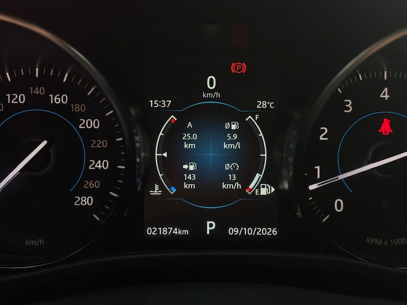 Foto do veículo JAGUAR XE 2.0 16V INGENIUM P250 GASOLINA R-SPORT 4P AUTOMÁTICO 2018 21.873 KM 159.777,00
