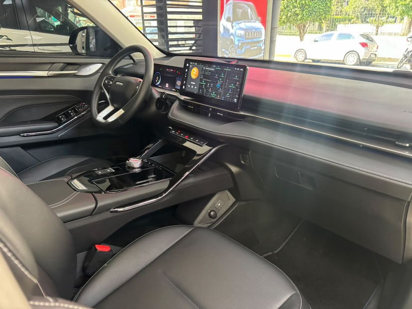 Foto do veículo GWM HAVAL H6 1.5 PHEV PREMIUM AWD E-TRACTION 2025 20.500 KM 194.777,00