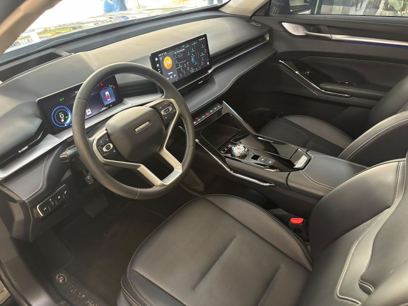 Foto do veículo GWM HAVAL H6 1.5 PHEV PREMIUM AWD E-TRACTION 2025 20.500 KM 194.777,00