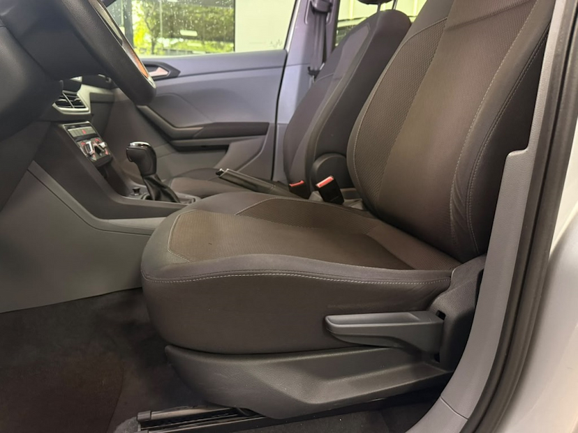 Foto do veículo VOLKSWAGEN T-CROSS 1.0 200 TSI TOTAL FLEX SENSE AUTOMÁTICO 2020 43.912 KM 87.777,00