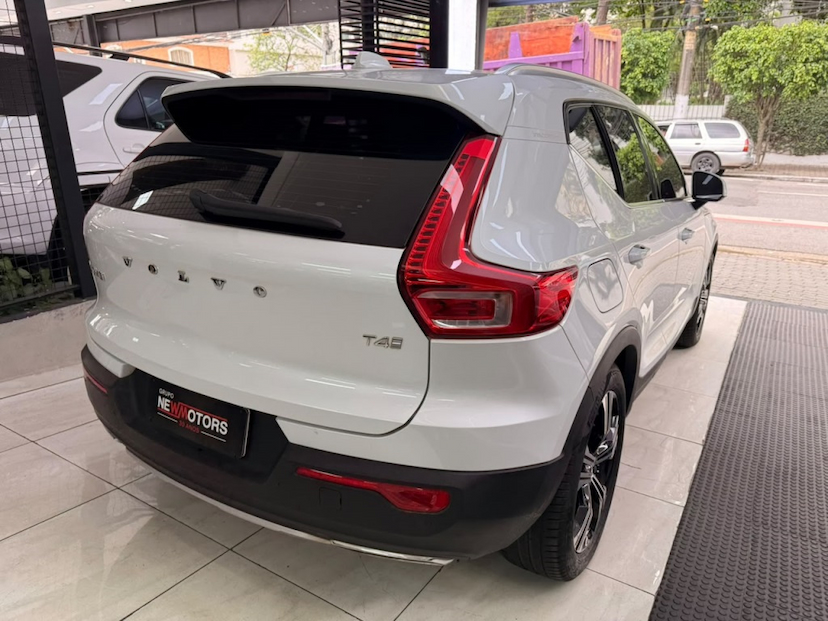Foto do veículo VOLVO XC40 2.0 T4 GASOLINA INSCRIPTION GEARTRONIC 2020 66.299 KM 177.777,00