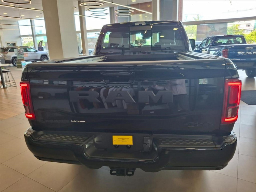 Foto do veículo RAM 3500 6.7 I6 TURBO DIESEL LARAMIE NIGHT EDITION CD 4X4  AUTOMÁTICO 2026 0 KM 531.900,00
