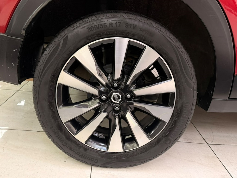 Foto do veículo NISSAN KICKS 1.6 16V FLEXSTART SV 4P XTRONIC 2021 51.065 KM 89.777,00
