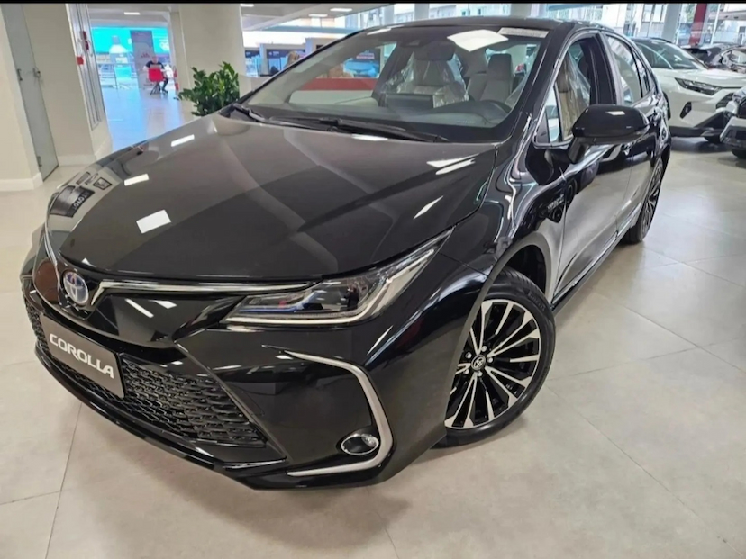 Foto do veículo TOYOTA COROLLA 1.8 VVT-I HYBRID FLEX ALTIS PREMIUM CVT 2026 0 KM 195.490,00