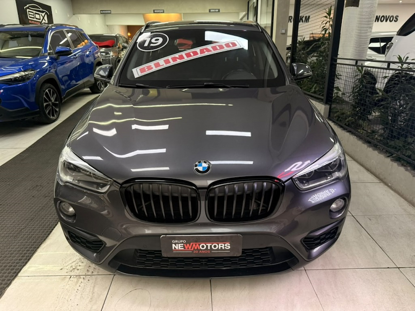 Foto do veículo BMW X1 2.0 16V TURBO ACTIVEFLEX SDRIVE20I 4P AUTOMÁTICO 2019 90.560 KM 138.777,00