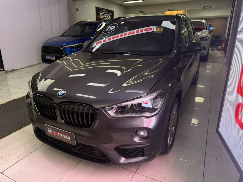 Foto do veículo BMW X1 2.0 16V TURBO ACTIVEFLEX SDRIVE20I 4P AUTOMÁTICO 2019 90.560 KM 138.777,00