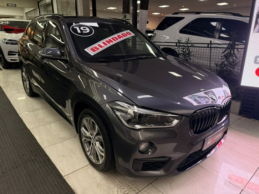 Foto do veículo BMW X1 2.0 16V TURBO ACTIVEFLEX SDRIVE20I 4P AUTOMÁTICO 2019 90.560 KM 138.777,00