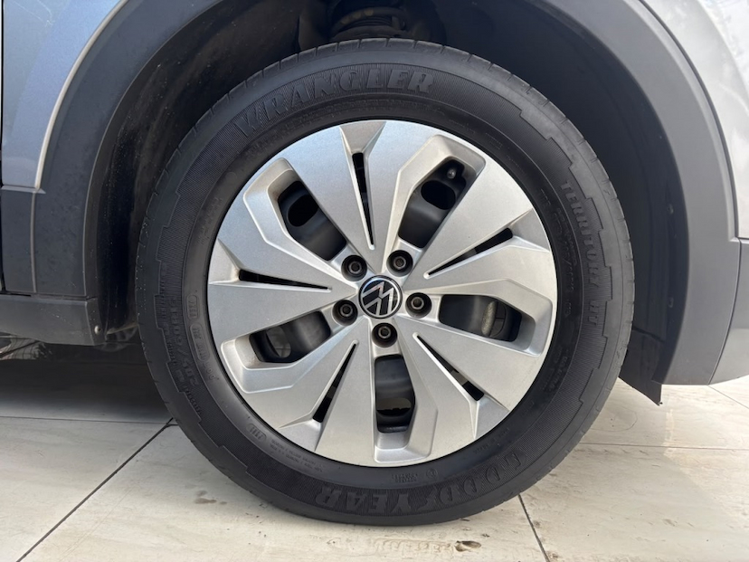 Foto do veículo VOLKSWAGEN T-CROSS 1.0 200 TSI TOTAL FLEX SENSE AUTOMÁTICO 2024 36.953 KM 101.777,00