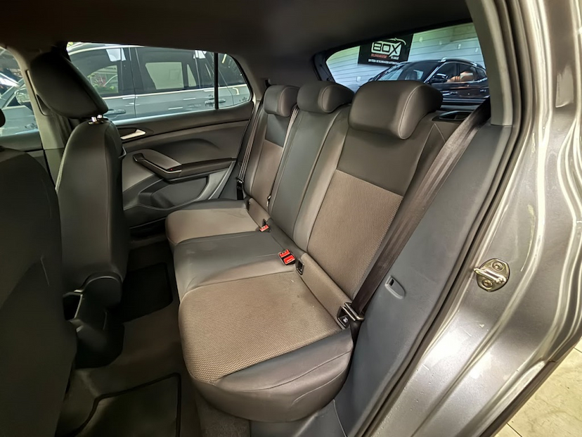 Foto do veículo VOLKSWAGEN T-CROSS 1.0 200 TSI TOTAL FLEX SENSE AUTOMÁTICO 2024 36.953 KM 101.777,00