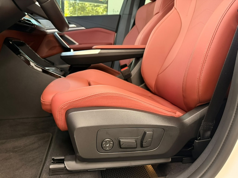 Foto do veículo BMW X1 2.0 16V TURBO GASOLINA SDRIVE20I M SPORT STEPTRONIC 2026 2.098 KM R$ 334.777,00