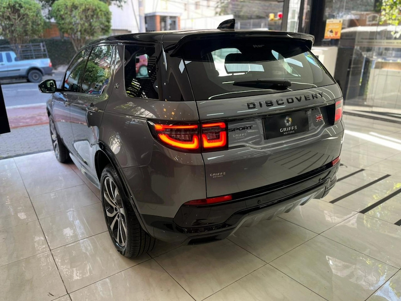 Foto do veículo LAND ROVER DISCOVERY SPORT 2.0 P250 TURBO FLEX R-DYNAMIC SE AUTOMÁTICO 2025 0 KM 419.890,00