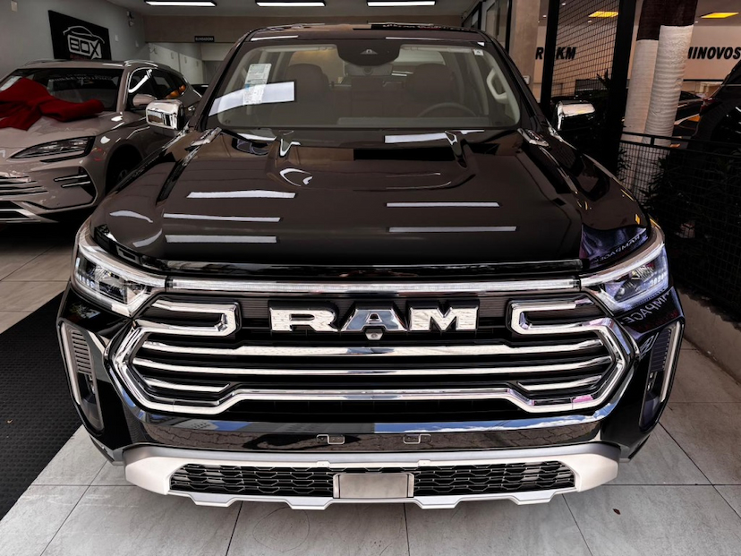 Foto do veículo RAM DAKOTA 2.2 TURBO DIESEL LARAMIE 4X4 AUTOMÁTICO 2026 0 KM 276.900,00