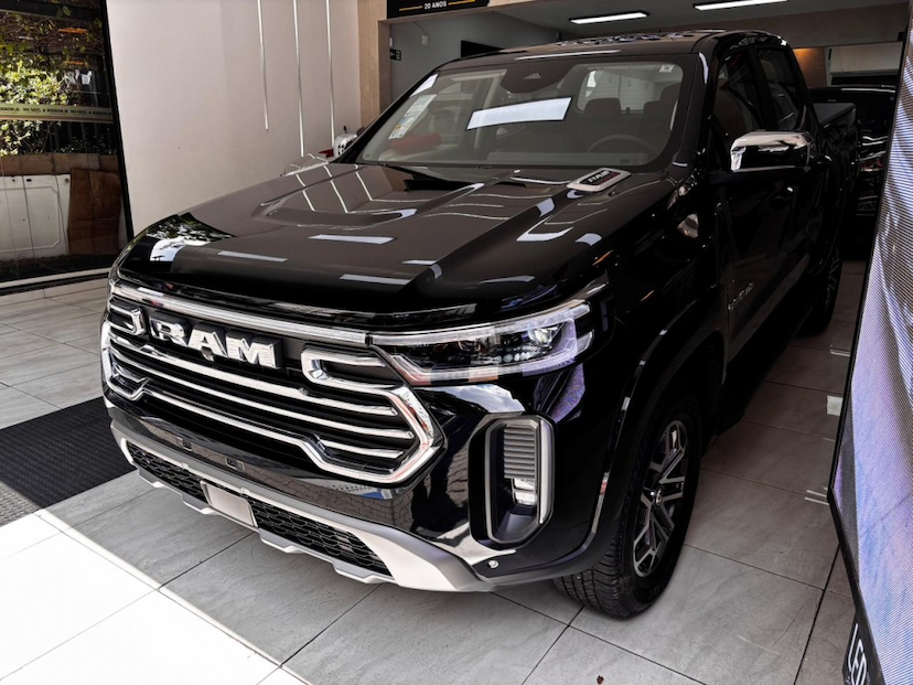 Foto do veículo RAM DAKOTA 2.2 TURBO DIESEL LARAMIE 4X4 AUTOMÁTICO 2026 0 KM 276.900,00