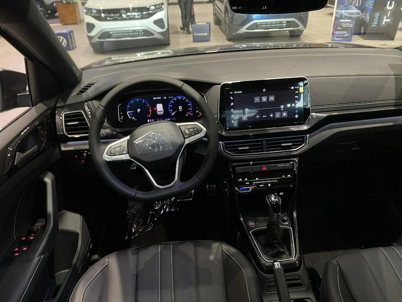 Foto do veículo VOLKSWAGEN T-CROSS 1.4 250 TSI TOTAL FLEX HIGHLINE AUTOMÁTICO 2026 0 KM 167.777,00