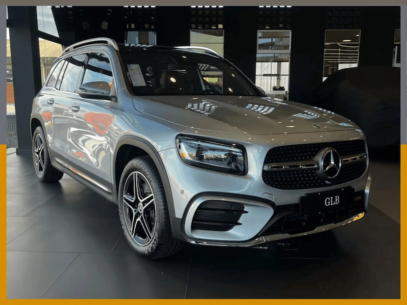 Foto do veículo MERCEDES-BENZ GLB 220 2.0 MHEV AMG LINE 4MATIC 8G-DCT 2026 0 KM 391.800,00