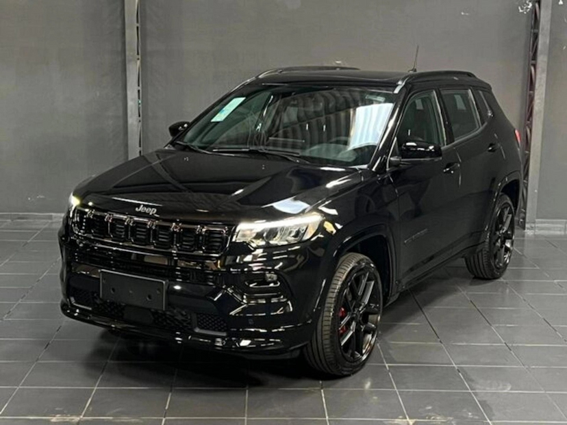 Foto do veículo JEEP COMPASS 2.0 HURRICANE 4 TURBO GASOLINA BLACKHAWK AT9 2026 0 KM 237.777,00