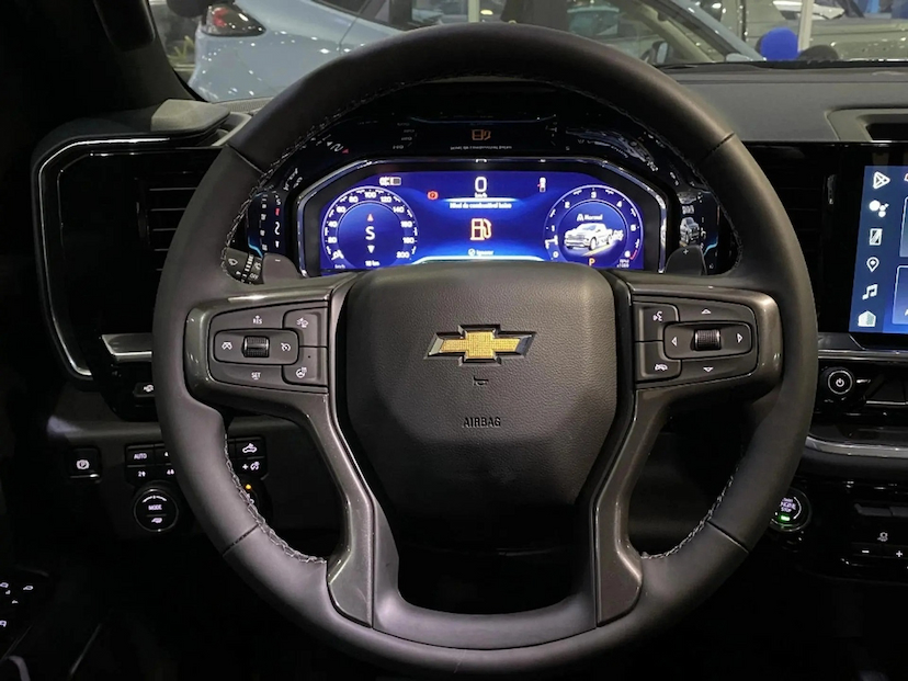 Foto do veículo CHEVROLET SILVERADO 5.3 V8 GASOLINA 1500 HIGH COUNTRY 4X4 AUTOMÁTICO 2026 0 KM 479.800,00