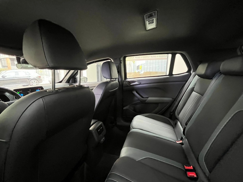 Foto do veículo VOLKSWAGEN T-CROSS 1.4 250 TSI TOTAL FLEX EXTREME AUTOMÁTICO 2026 0 KM 178.777,00