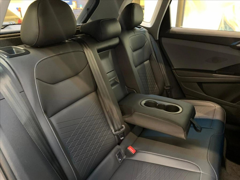 Foto do veículo VOLKSWAGEN TAOS 1.4 250 TSI TOTAL FLEX COMFORTLINE AUTOMÁTICO 2025 0 KM 185.600,00